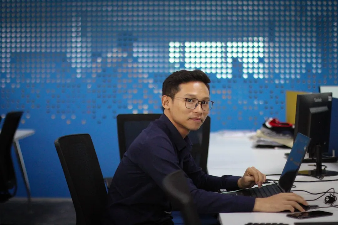 明灯科技LED洗墙灯产品技术优势与多场景应用解析