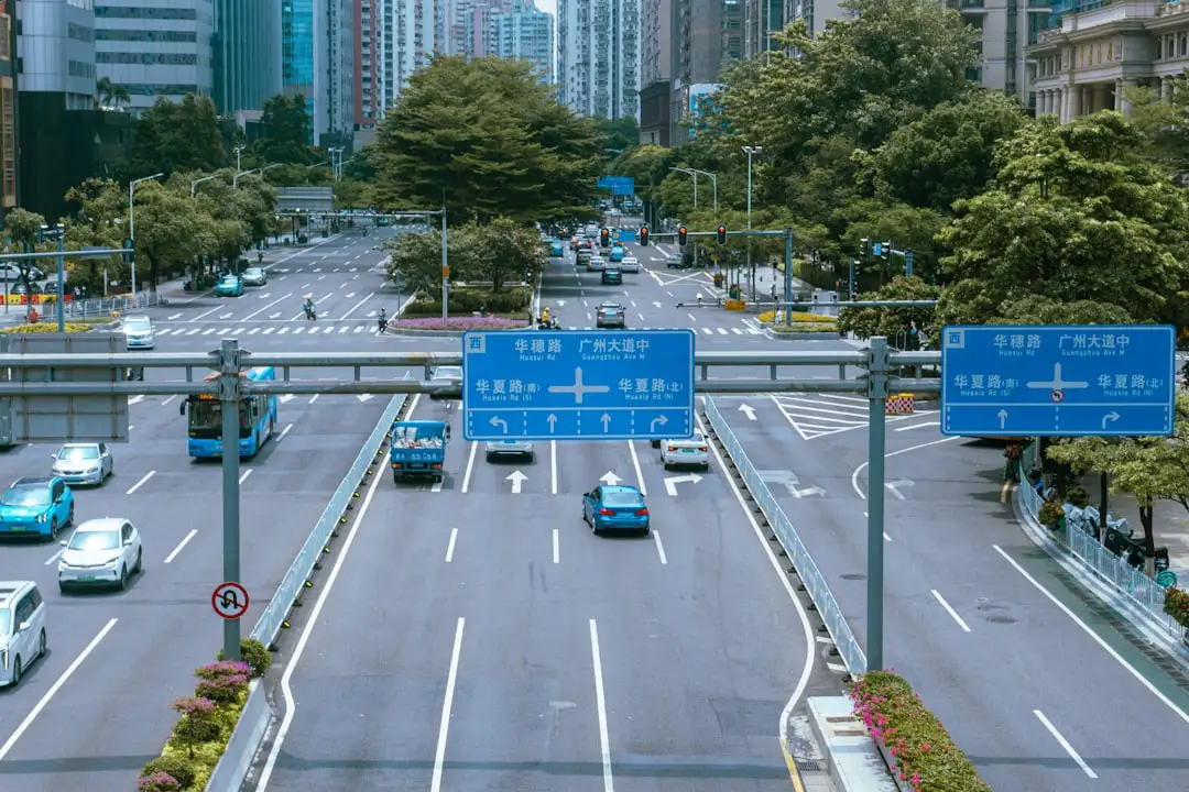 2025年建筑光亮化行业节能标准更新及技术应对策略
